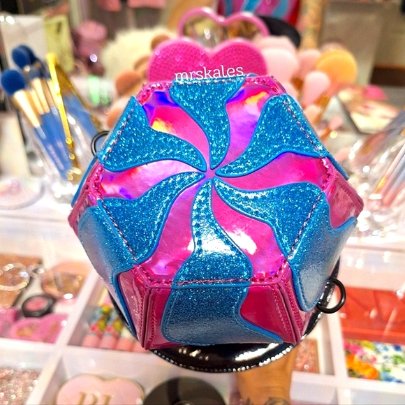 Ring Pop Crossbody Bag - Picture 4 of 11